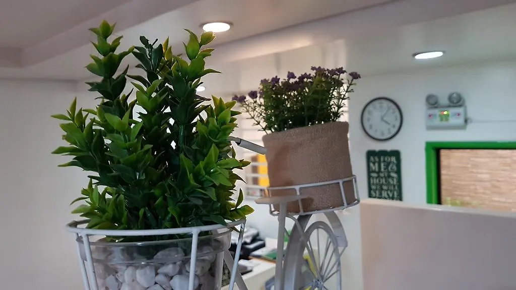 Crossroads Hostel Manila Mandaluyong