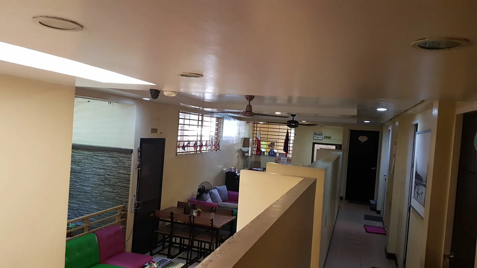 Crossroads Hostel Manila Mandaluyong