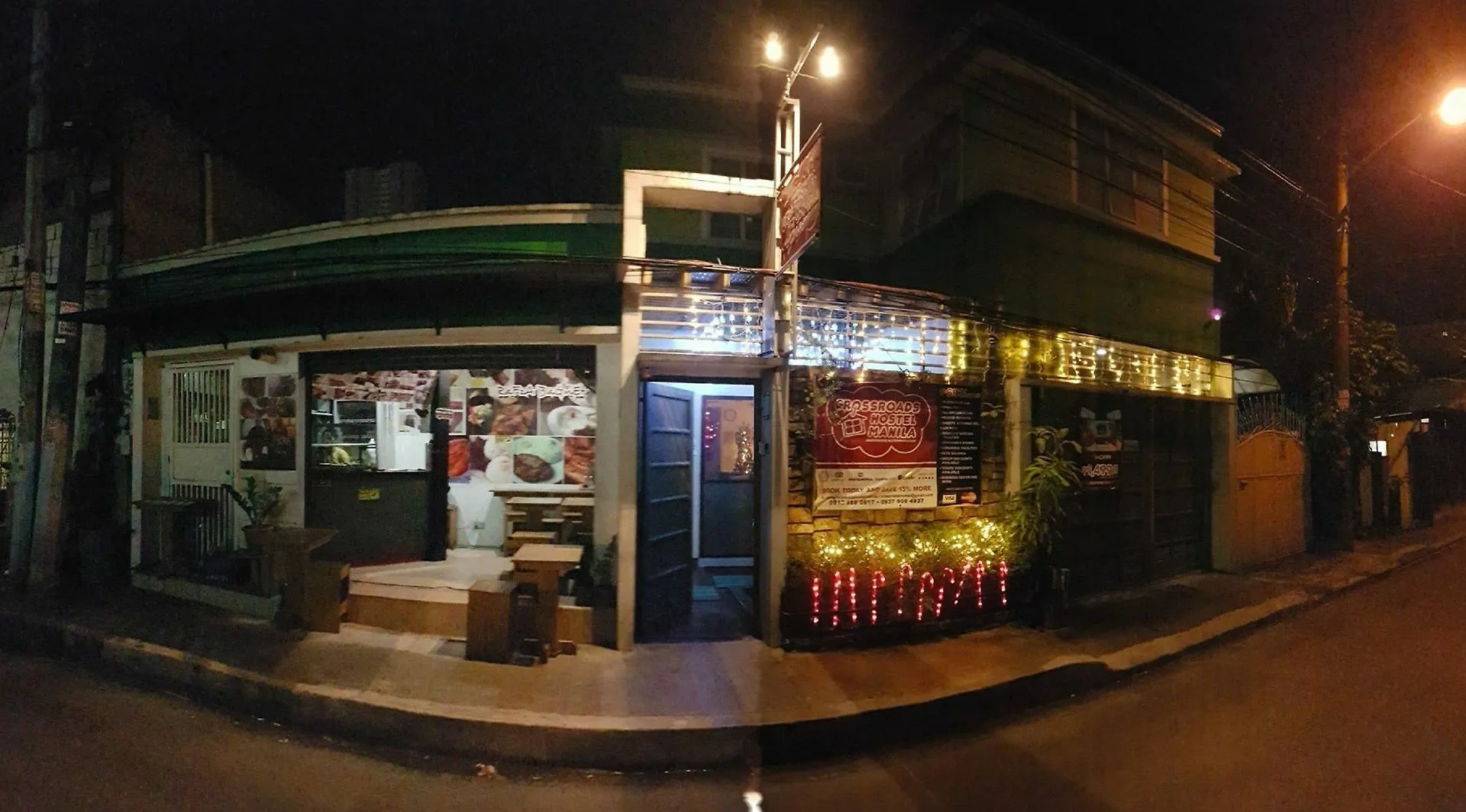 Crossroads Hostel Manila